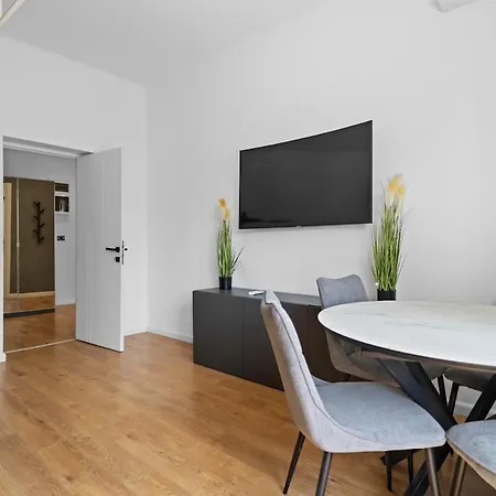 Riverview Downtown Boulevard Apartamento *